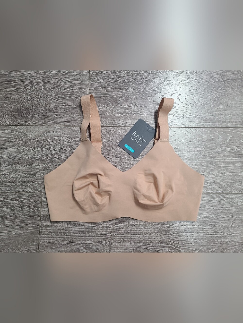 Knix Bra Wireless V-Neck Evolution Size 3 Fits 36 B/C 38B Unpadded Band NWT